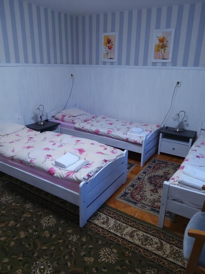 Pokoje Goscinne Sobieszow Jelenia Gora Exterior photo