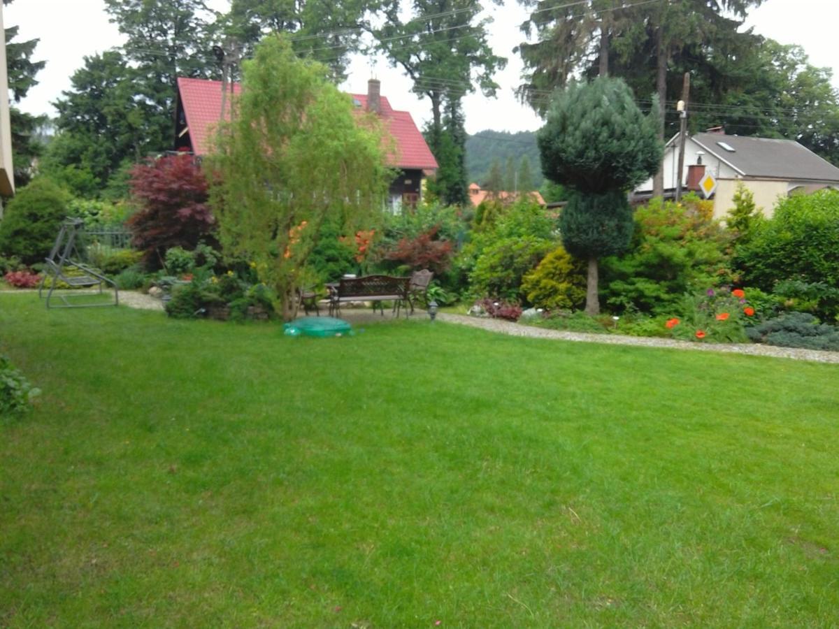 Pokoje Goscinne Sobieszow Jelenia Gora Exterior photo
